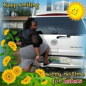 Meet your Posher, Latonya